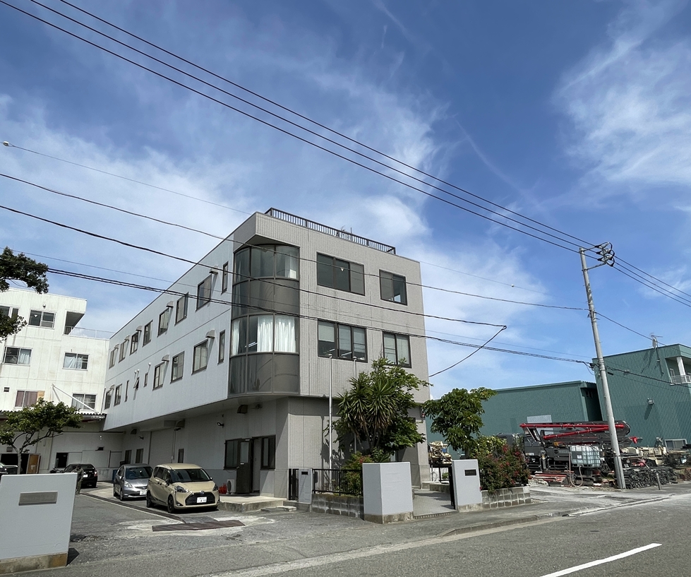 株式会社 横浜協立 本社外観